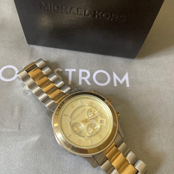 Michael Kors - Two Tone Runway watch - Picture 1 of 4